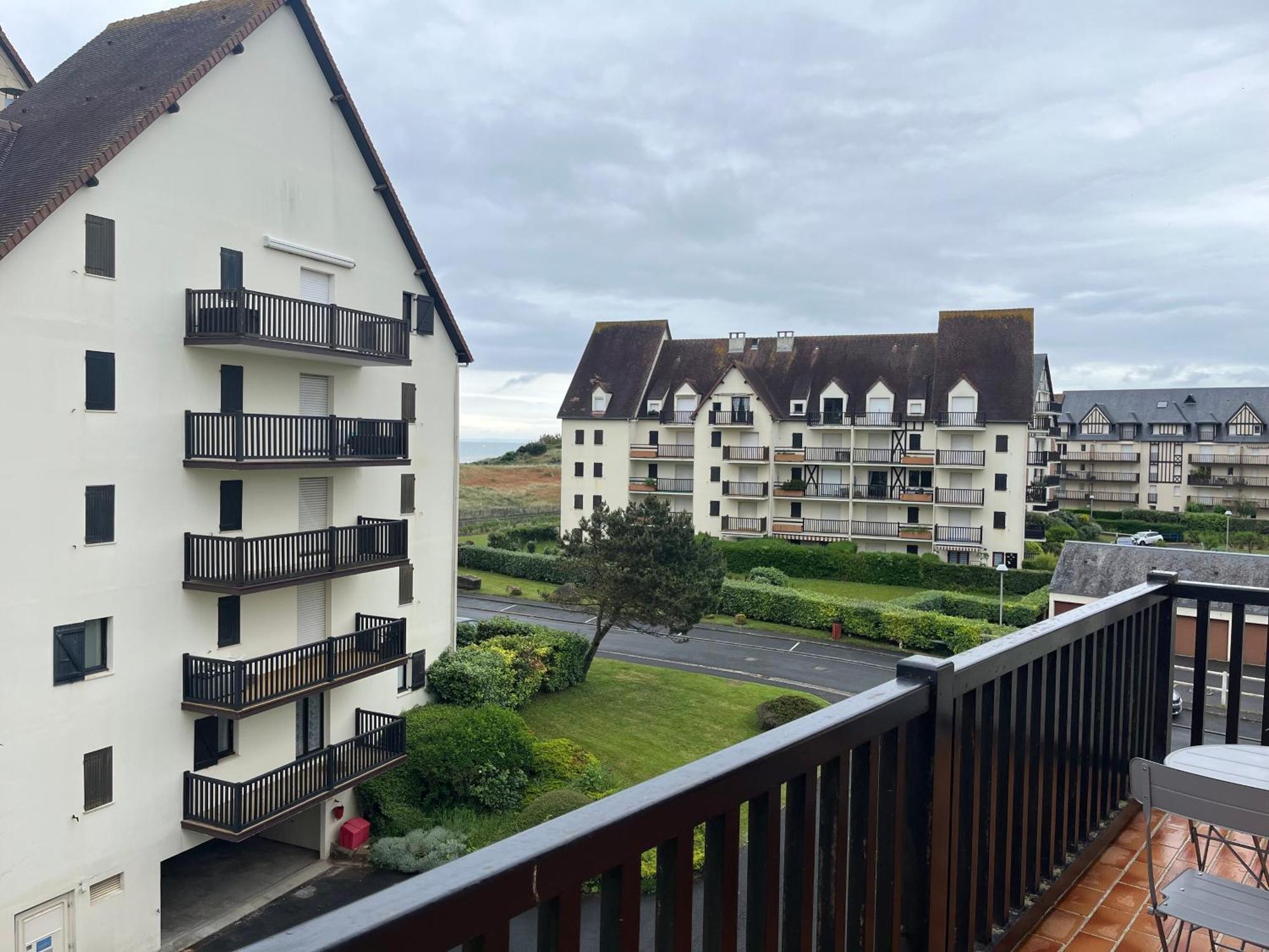 La Parenthese Cabourgeaise Apartment Exterior foto